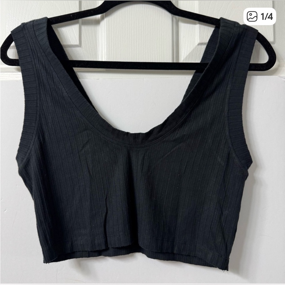 Free People Movement crop top, tank, Black, scoop, neck, front and back NWOT